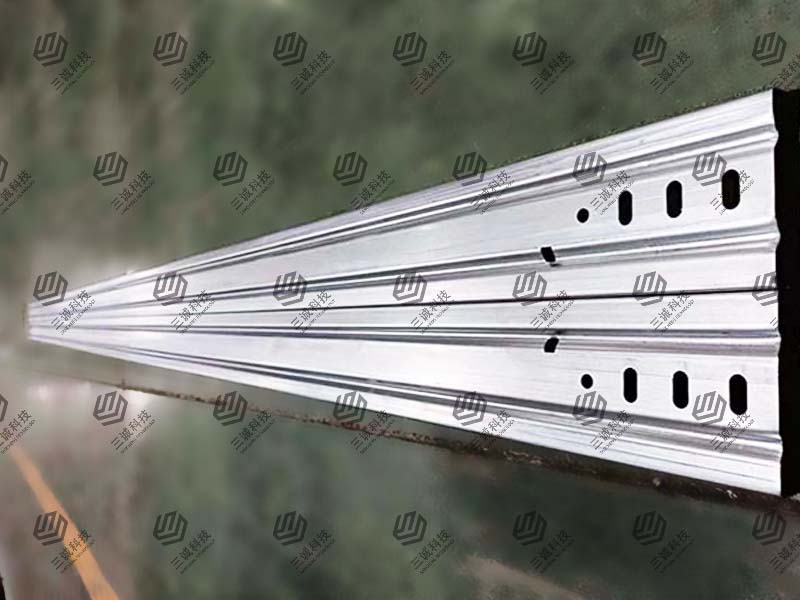 梯邦橋架成型設(shè)備